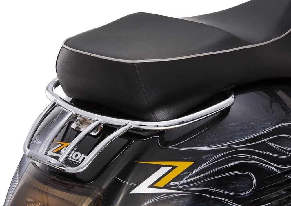 Gepäckträger hinten für Vespa GTS/​GTS Super/​GTV/​GT 60/​GT L 125-300ccm 4T LC, chrom